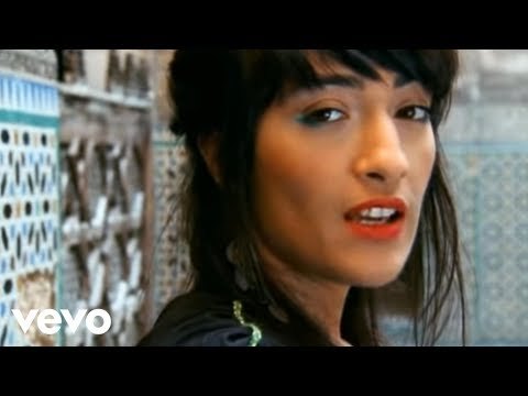 Beautiful tango. Hindi Zahra