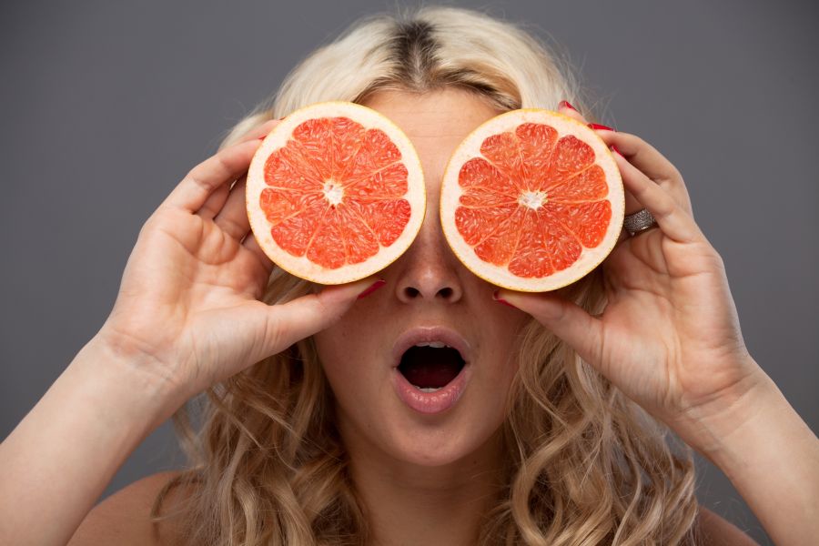 ¿Buscas a tu media naranja?