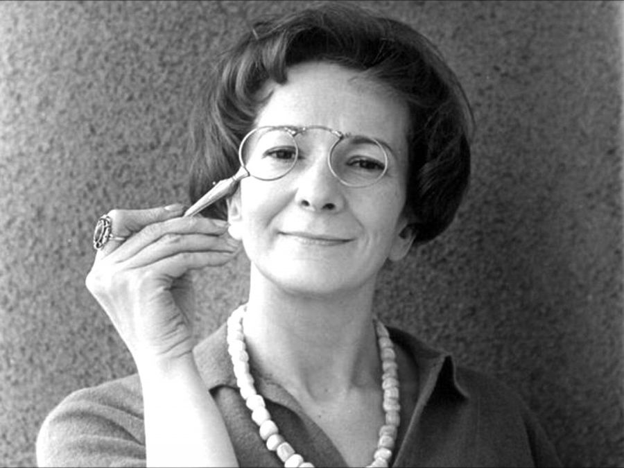 Por la poesía