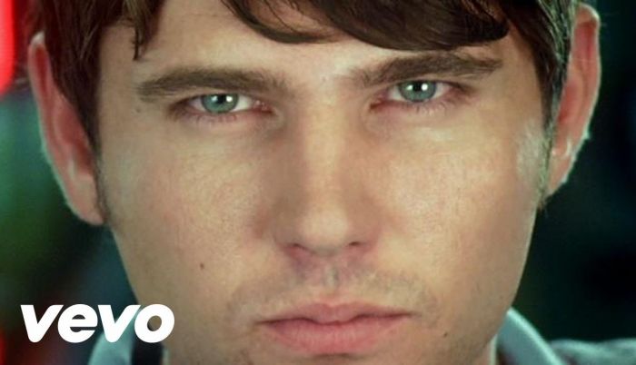 She´s so lovely. Scouting for girls